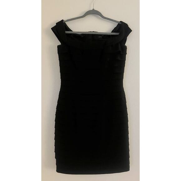 Carmen Marc Valvo Wide Shoulder Black Ruffle Silk Mini Dress Size 10 - Picture 1 of 10